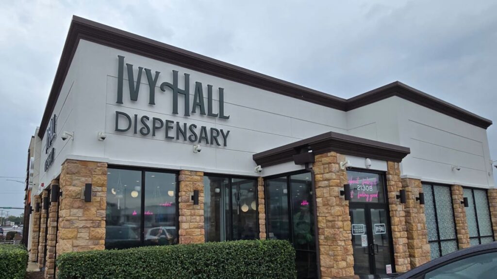 Ivy Hall Dispensary Glendale Heights, IL