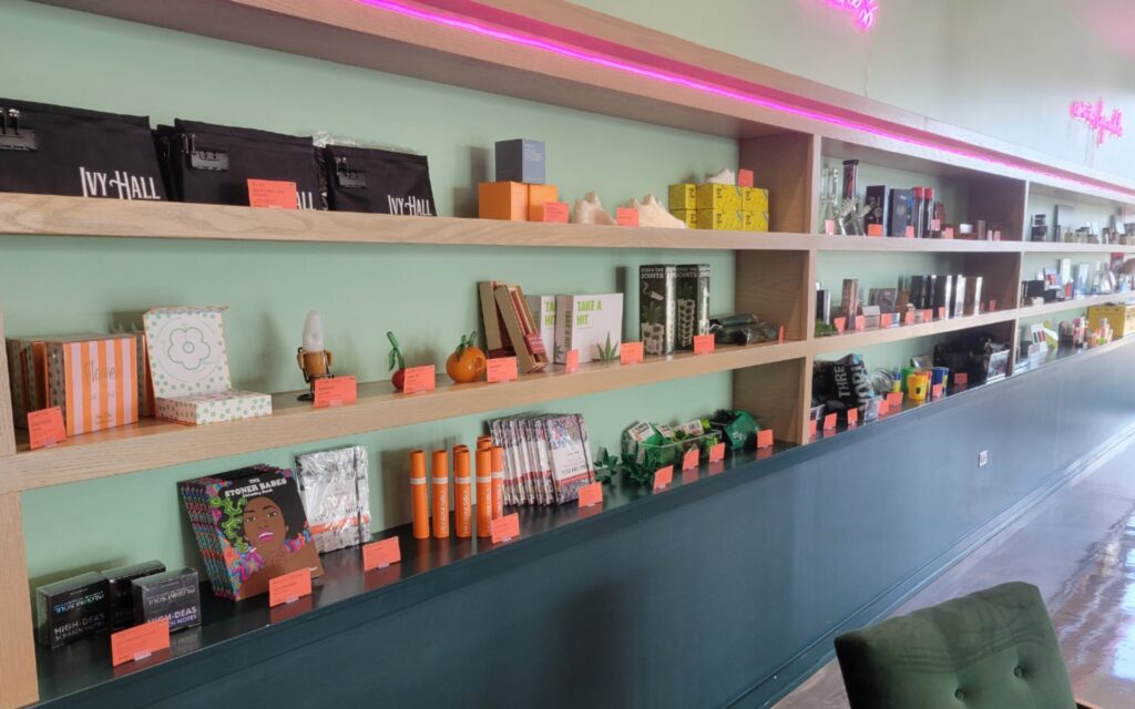Cannabis Products at Ivy Hall Waukegan